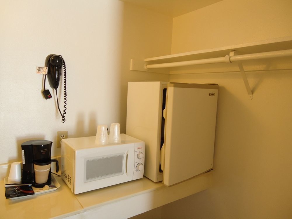 Maple Inn&Suites Los Banos Extérieur photo