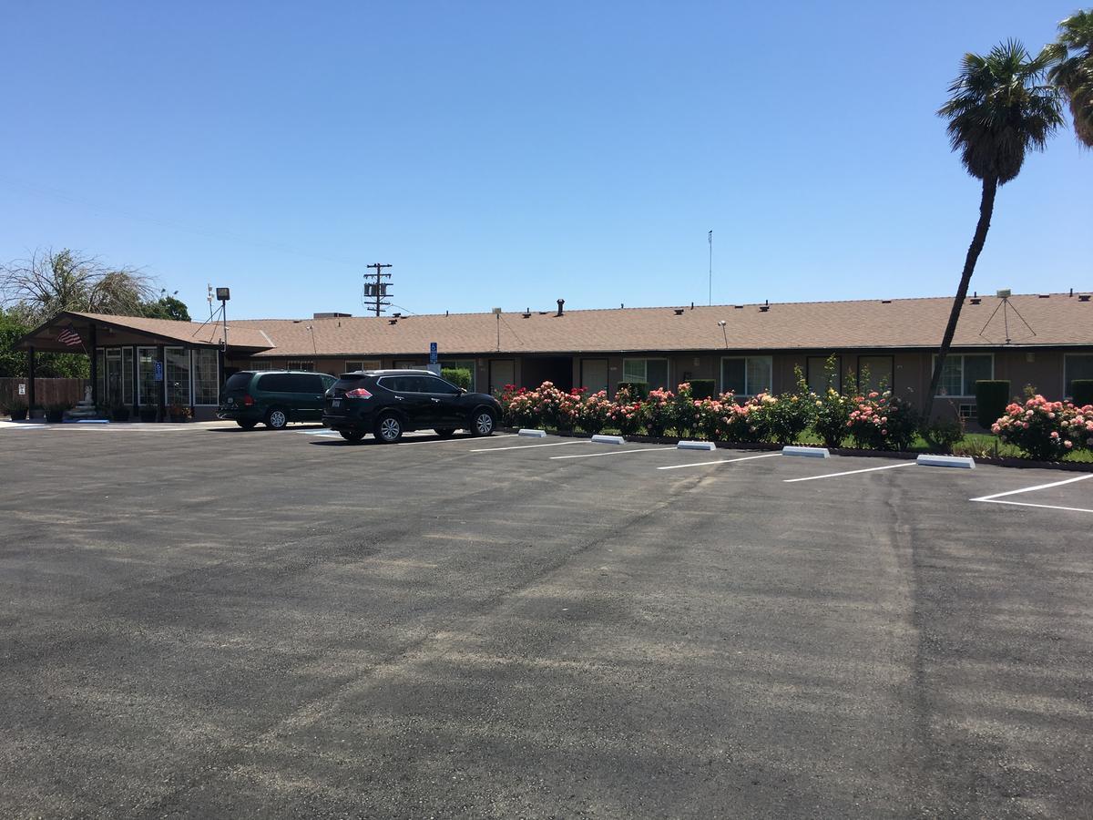 Maple Inn&Suites Los Banos Extérieur photo